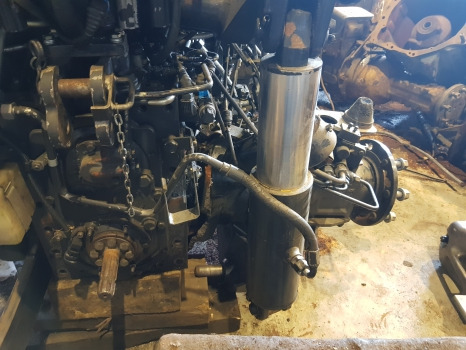 Deutz Agrotron M620 Lift Cylinder Ram 2.3749.012.0/10 - Hydraulique: photos 2 Deutz Agrotron M620 Lift Cylinder Ram 2.3749.012.0/10 - Hydraulique: photos 2