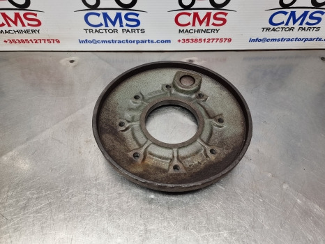 Deutz D 6806, Dx3, 7807, 6807, Rear Axle Flange Cover 04333820 - Essieu arrière: photos 2 Deutz D 6806, Dx3, 7807, 6807, Rear Axle Flange Cover 04333820 - Essieu arrière: photos 2