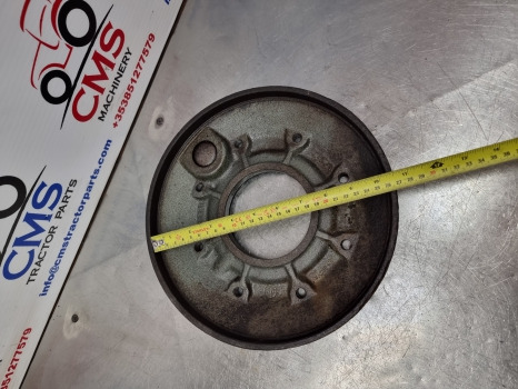 Deutz D 6806, Dx3, 7807, 6807, Rear Axle Flange Cover 04333820 - Essieu arrière: photos 3 Deutz D 6806, Dx3, 7807, 6807, Rear Axle Flange Cover 04333820 - Essieu arrière: photos 3