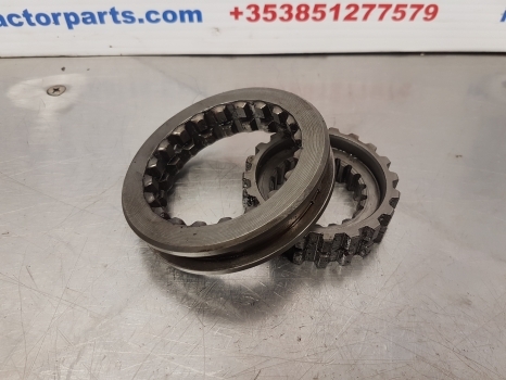 Deutz D7807c, Dx 3.90, 3.70, Sc, Vc Transmission Gear Sleeve 04333523, 043335424 - Transmission pour Tracteur agricole: photos 3 Deutz D7807c, Dx 3.90, 3.70, Sc, Vc Transmission Gear Sleeve 04333523, 043335424 - Transmission pour Tracteur agricole: photos 3