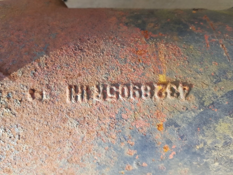 Deutz Dx110, Dx120 Rear Axle Housing Rhs 4328905r, 4328905r1h1, 04374053 - Essieu arrière: photos 2 Deutz Dx110, Dx120 Rear Axle Housing Rhs 4328905r, 4328905r1h1, 04374053 - Essieu arrière: photos 2