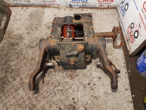 Deutz Dxbis110, 120, 85, 90 Hydraulic Lift Cover Assy 4337465r, 04331256 - Hydraulique pour Tracteur agricole: photos 2 Deutz Dxbis110, 120, 85, 90 Hydraulic Lift Cover Assy 4337465r, 04331256 - Hydraulique pour Tracteur agricole: photos 2