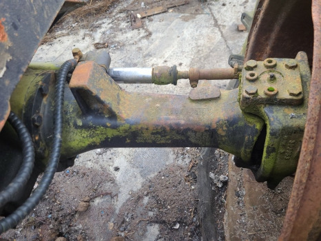 Deutz-fahr Dx4.57 Front Axle Housing Rhs 102842 - Essieu avant: photos 1 Deutz-fahr Dx4.57 Front Axle Housing Rhs 102842 - Essieu avant: photos 1