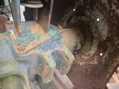 Deutz-fahr Dx4.57 Rear Half Axle Rhs 04380596, 04398340 - Essieu arrière: photos 5 Deutz-fahr Dx4.57 Rear Half Axle Rhs 04380596, 04398340 - Essieu arrière: photos 5