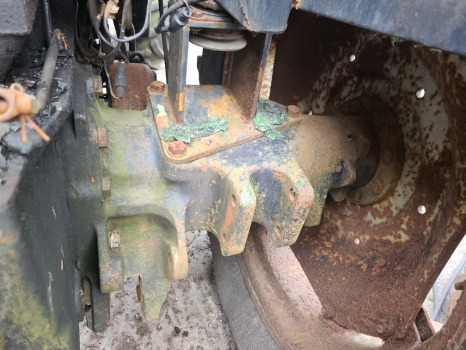 Deutz-fahr Dx4.57 Rear Half Axle Rhs 04380596, 04398340 - Essieu arrière: photos 1 Deutz-fahr Dx4.57 Rear Half Axle Rhs 04380596, 04398340 - Essieu arrière: photos 1