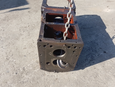 Fiat 70-90, 88, 90 Series, 80-90dt, 85-90, Rear Axle Housing 5125822 - Essieu arrière: photos 4 Fiat 70-90, 88, 90 Series, 80-90dt, 85-90, Rear Axle Housing 5125822 - Essieu arrière: photos 4