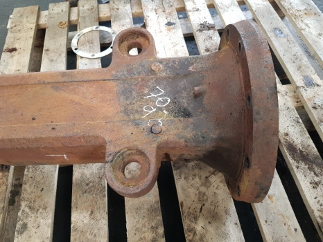Fiat 70-90 90, 94, 88, 93 Ser Rear Axle Trumpet Housing, Shaft 5125857, 5123056 - Essieu arrière: photos 3 Fiat 70-90 90, 94, 88, 93 Ser Rear Axle Trumpet Housing, Shaft 5125857, 5123056 - Essieu arrière: photos 3
