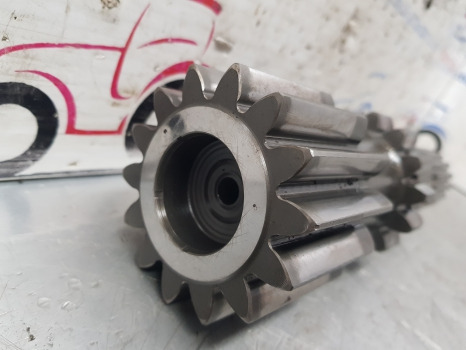 Fiat 90-90, 90-90 Dt Rear Axle Sun Shaft Rhs 5110198 - Essieu arrière: photos 2 Fiat 90-90, 90-90 Dt Rear Axle Sun Shaft Rhs 5110198 - Essieu arrière: photos 2