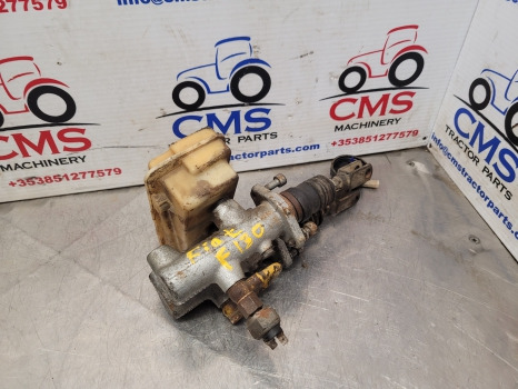 Fiat F Series F120, F130, F140 Brake Master Cylinder 5145630, 5145631, 82003369 - Cylindre de frein pour Machine agricole: photos 4 Fiat F Series F120, F130, F140 Brake Master Cylinder 5145630, 5145631, 82003369 - Cylindre de frein pour Machine agricole: photos 4