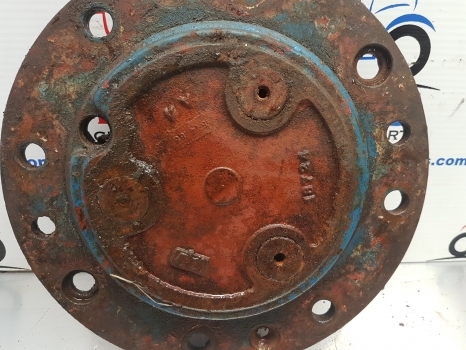 Ford 10 Series Carraro Hub Cover Assembly Car115643, 9968080, Car120836, N13513 - Moyeu pour Tracteur agricole: photos 5 Ford 10 Series Carraro Hub Cover Assembly Car115643, 9968080, Car120836, N13513 - Moyeu pour Tracteur agricole: photos 5