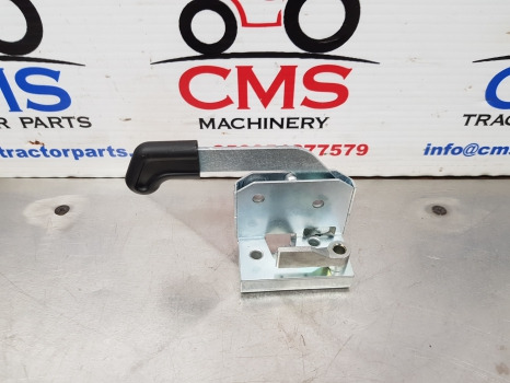 Ford 10 Series, David Brown, Deutz Door Lock Lh 87639168, E3nn94264a27aa - Portière et pièces: photos 1 Ford 10 Series, David Brown, Deutz Door Lock Lh 87639168, E3nn94264a27aa - Portière et pièces: photos 1