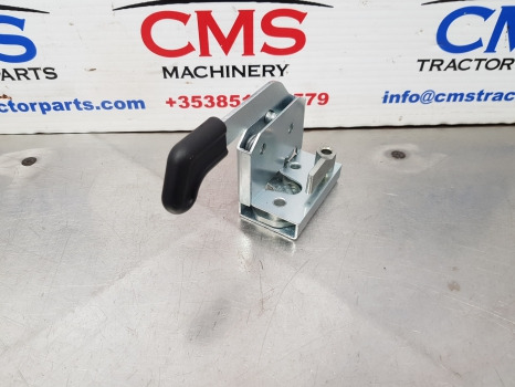 Ford 10 Series, David Brown, Deutz Door Lock Lh 87639168, E3nn94264a27aa - Portière et pièces: photos 4 Ford 10 Series, David Brown, Deutz Door Lock Lh 87639168, E3nn94264a27aa - Portière et pièces: photos 4