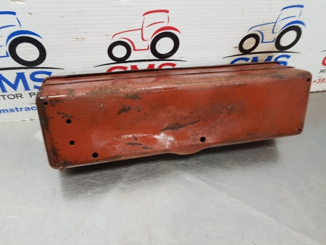 Ford 2000, 2600, 3000, 3600, 4000, 5000 Toolbox D3nn17005a11m, E3nn17005ab11m - Cabine et intérieur: photos 3 Ford 2000, 2600, 3000, 3600, 4000, 5000 Toolbox D3nn17005a11m, E3nn17005ab11m - Cabine et intérieur: photos 3