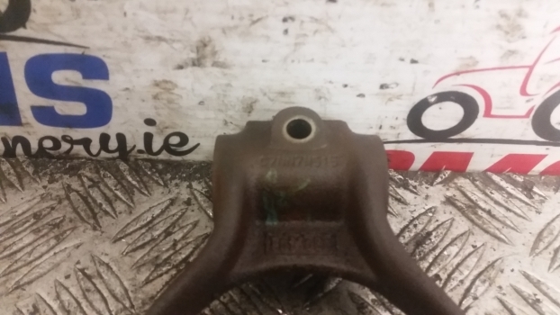 Ford 2600, 3600, 2000 Rear Axle Differential Lock Fork C5nn4n053a, C7nn7n515 - Différentiel pour Tracteur agricole: photos 2 Ford 2600, 3600, 2000 Rear Axle Differential Lock Fork C5nn4n053a, C7nn7n515 - Différentiel pour Tracteur agricole: photos 2