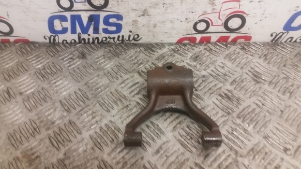 Ford 2600, 3600, 2000 Rear Axle Differential Lock Fork C5nn4n053a, C7nn7n515 - Différentiel pour Tracteur agricole: photos 5 Ford 2600, 3600, 2000 Rear Axle Differential Lock Fork C5nn4n053a, C7nn7n515 - Différentiel pour Tracteur agricole: photos 5