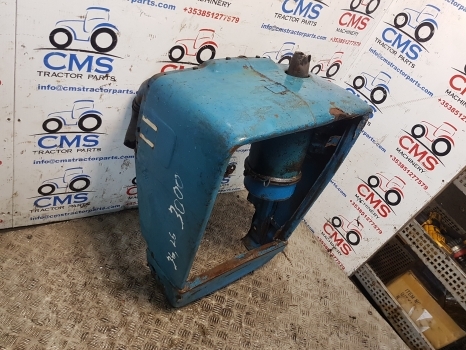 Ford 3000, 2000, 2600, 3600, 3900, 4110 Nose Cone D4nn8n202d, 83900735 - Carrosserie et extérieur pour Tracteur agricole: photos 3 Ford 3000, 2000, 2600, 3600, 3900, 4110 Nose Cone D4nn8n202d, 83900735 - Carrosserie et extérieur pour Tracteur agricole: photos 3