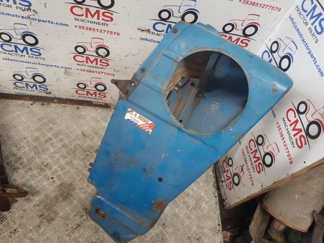Ford 3000, 4000, 2000, 2300, 3400, 7000, 4400 Nose Cone C7nn8n202v, 83909882 - Carrosserie et extérieur pour Tracteur agricole: photos 3 Ford 3000, 4000, 2000, 2300, 3400, 7000, 4400 Nose Cone C7nn8n202v, 83909882 - Carrosserie et extérieur pour Tracteur agricole: photos 3