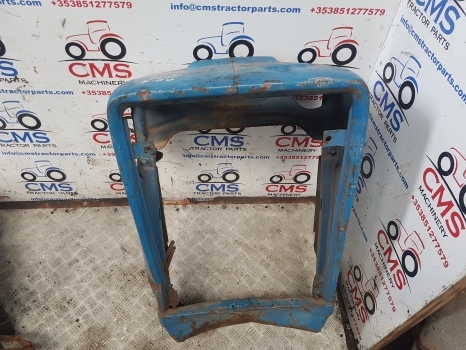 Ford 3000, 4000, 2000, 2300, 3400, 7000, 4400 Nose Cone C7nn8n202v, 83909882 - Carrosserie et extérieur pour Tracteur agricole: photos 2 Ford 3000, 4000, 2000, 2300, 3400, 7000, 4400 Nose Cone C7nn8n202v, 83909882 - Carrosserie et extérieur pour Tracteur agricole: photos 2