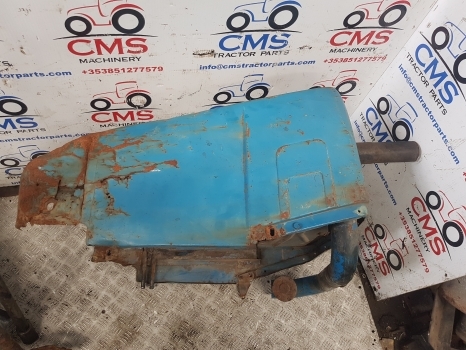 Ford 3000, 4000, 4500, Nose Cone C7nn8n202v, 83909882 - Carrosserie et extérieur pour Tracteur agricole: photos 5 Ford 3000, 4000, 4500, Nose Cone C7nn8n202v, 83909882 - Carrosserie et extérieur pour Tracteur agricole: photos 5