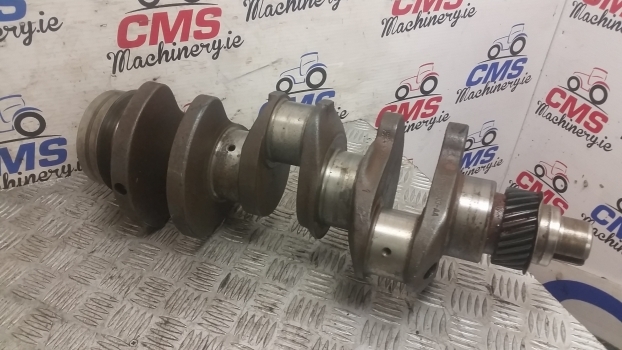 Ford 3600, 2910, 3 Cyl, 4.2 Stroke Crankshaft F0nn6300na, 87800469; E0nn6303aa - Vilebrequin pour Tracteur agricole: photos 5 Ford 3600, 2910, 3 Cyl, 4.2 Stroke Crankshaft F0nn6300na, 87800469; E0nn6303aa - Vilebrequin pour Tracteur agricole: photos 5