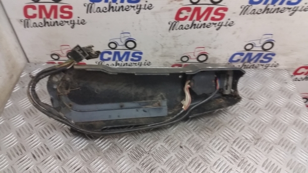 Ford 40 Series Cab Interior Panel With Ignition And Switch F1nn14a099bc - Cabine et intérieur pour Tracteur agricole: photos 2 Ford 40 Series Cab Interior Panel With Ignition And Switch F1nn14a099bc - Cabine et intérieur pour Tracteur agricole: photos 2