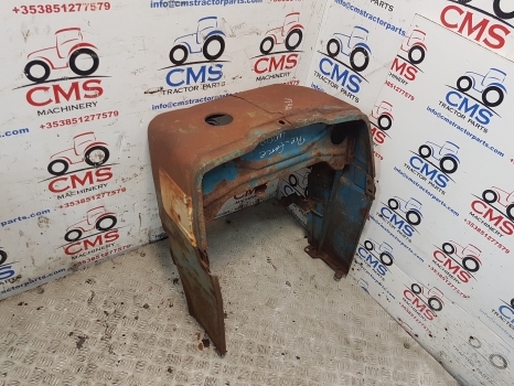 Ford 4000, 5000, 2000, 3000, 3500 Nose Cone Pre Force C5nn8n202ah - Carrosserie et extérieur pour Tracteur agricole: photos 4 Ford 4000, 5000, 2000, 3000, 3500 Nose Cone Pre Force C5nn8n202ah - Carrosserie et extérieur pour Tracteur agricole: photos 4