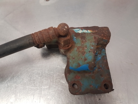 Ford 4600, 2000, 5000, 30 Series 4610 Hydraulic Selector Valve Assy E0nnd960ba - Valve hydraulique pour Tracteur agricole: photos 3 Ford 4600, 2000, 5000, 30 Series 4610 Hydraulic Selector Valve Assy E0nnd960ba - Valve hydraulique pour Tracteur agricole: photos 3