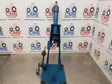Ford 4630, 5030, 30 Series Models, Steering Column Assembly 82004260, 82854846 - Colonne de direction pour Tracteur agricole: photos 2 Ford 4630, 5030, 30 Series Models, Steering Column Assembly 82004260, 82854846 - Colonne de direction pour Tracteur agricole: photos 2