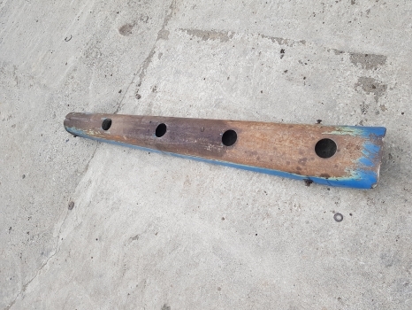 Ford 5610, 6610, 6710, 7610 Zf Apl345/ 350 Propeller Shaft Shield E3nn3n278cb11b - Essieu avant pour Machine agricole: photos 3 Ford 5610, 6610, 6710, 7610 Zf Apl345/ 350 Propeller Shaft Shield E3nn3n278cb11b - Essieu avant pour Machine agricole: photos 3