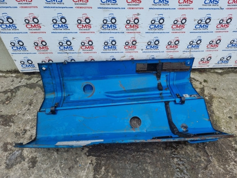 Ford 7840, 8240, 8340 Bonnet Hood Panel Assy 1 Whole 81872176, E9nn16618cc - Carrosserie et extérieur: photos 5 Ford 7840, 8240, 8340 Bonnet Hood Panel Assy 1 Whole 81872176, E9nn16618cc - Carrosserie et extérieur: photos 5