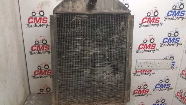 Ford Engine Water Cooling Radiator 5 - Radiateur pour Tracteur agricole: photos 3 Ford Engine Water Cooling Radiator 5 - Radiateur pour Tracteur agricole: photos 3