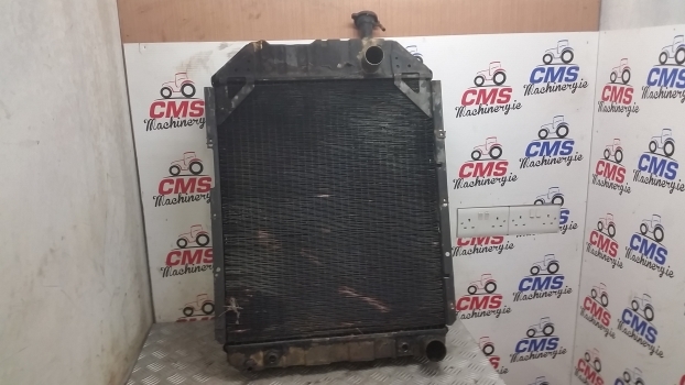 Ford Engine Water Cooling Radiator. Please Check Descriptions. - Radiateur pour Tracteur agricole: photos 1 Ford Engine Water Cooling Radiator. Please Check Descriptions. - Radiateur pour Tracteur agricole: photos 1