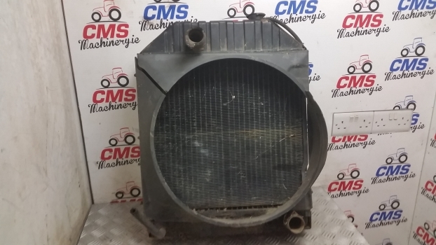 Ford Engine Water Cooling Radiator With Cowling 1 - Radiateur pour Tracteur agricole: photos 1 Ford Engine Water Cooling Radiator With Cowling 1 - Radiateur pour Tracteur agricole: photos 1