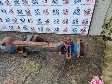 Ford Tw 10 Tw 20 Apl3052, Front Axle Housing Hubs Zp1927693, 81927693 - Essieu avant: photos 3 Ford Tw 10 Tw 20 Apl3052, Front Axle Housing Hubs Zp1927693, 81927693 - Essieu avant: photos 3
