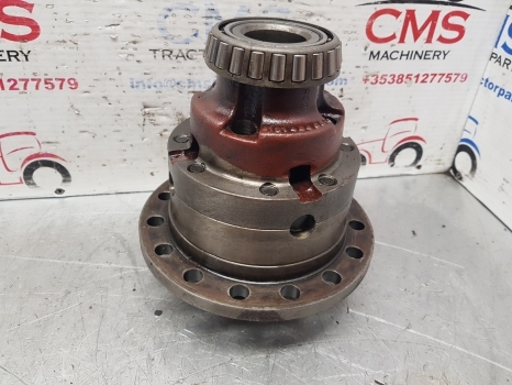 Ford Tw 20 Front Axle Differential 4131204013, 4131307007, 4131304022, Zp4131304007 - Différentiel pour Tracteur agricole: photos 5 Ford Tw 20 Front Axle Differential 4131204013, 4131307007, 4131304022, Zp4131304007 - Différentiel pour Tracteur agricole: photos 5