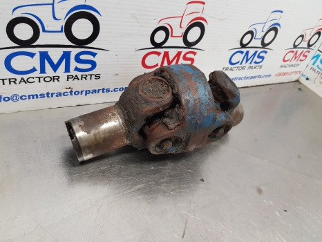 Ford Tw, 30 Ser Tw15 Front Axle Fwd Drive Yoke Joint Zp0501206666, Zp0501205427 - Essieu avant: photos 3 Ford Tw, 30 Ser Tw15 Front Axle Fwd Drive Yoke Joint Zp0501206666, Zp0501205427 - Essieu avant: photos 3