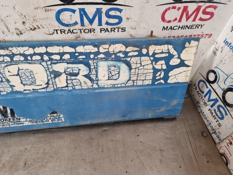 Ford Tw15, Tw, 30, 700 Series, Side Panel Lhs D6nn16619b, D5nn16619b, 83909170 - Carrosserie et extérieur: photos 2 Ford Tw15, Tw, 30, 700 Series, Side Panel Lhs D6nn16619b, D5nn16619b, 83909170 - Carrosserie et extérieur: photos 2