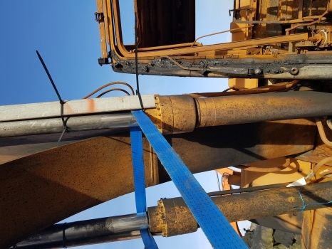 Hyundai Robex R140lc-9a Boom Lift Cylinder Ram Lhs 31q4-50111 - Vérin hydraulique pour Pelle: photos 1 Hyundai Robex R140lc-9a Boom Lift Cylinder Ram Lhs 31q4-50111 - Vérin hydraulique pour Pelle: photos 1