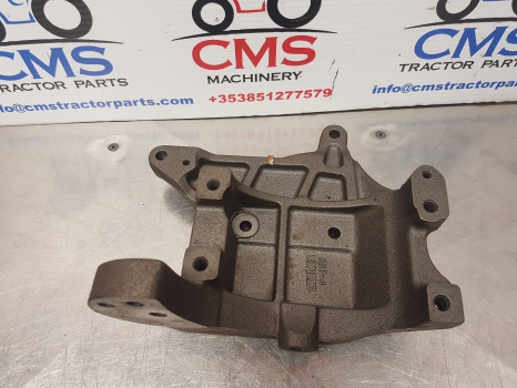 Hyundai Robex R140lc-9a, R160lc-9a  Alternator Bracket Zuac-00508 - Alternateur pour Machine agricole: photos 3 Hyundai Robex R140lc-9a, R160lc-9a  Alternator Bracket Zuac-00508 - Alternateur pour Machine agricole: photos 3