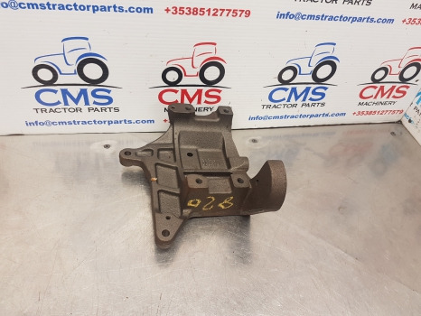 Hyundai Robex R140lc-9a, R160lc-9a  Alternator Bracket Zuac-00508 - Alternateur pour Machine agricole: photos 1 Hyundai Robex R140lc-9a, R160lc-9a  Alternator Bracket Zuac-00508 - Alternateur pour Machine agricole: photos 1