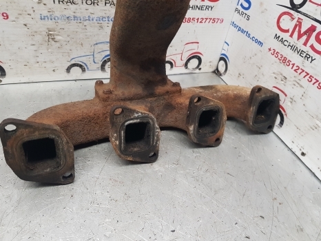 International Case 85, 95 885 Exhaust Manifold 3136066r1, 3136066r12, 3136668r1 - Collecteur d'échappement pour Tracteur agricole: photos 4 International Case 85, 95 885 Exhaust Manifold 3136066r1, 3136066r12, 3136668r1 - Collecteur d'échappement pour Tracteur agricole: photos 4