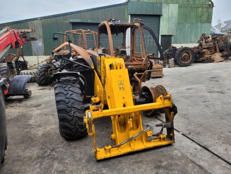 Jcb 542-70 Ag Transmission Gearbox Complete Ps766luc, Ps766 Luc, 455/m5870 - Boîte de vitesse: photos 2 Jcb 542-70 Ag Transmission Gearbox Complete Ps766luc, Ps766 Luc, 455/m5870 - Boîte de vitesse: photos 2