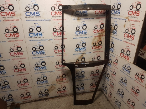 John Deere 2140, 2040, 3040, 3150 Sg2 Cab Door Frame Al118343 , Ar103010 - Portière et pièces: photos 1 John Deere 2140, 2040, 3040, 3150 Sg2 Cab Door Frame Al118343 , Ar103010 - Portière et pièces: photos 1