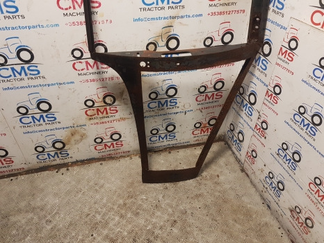 John Deere 2140, 2040, 3040, 3150 Sg2 Cab Door Frame Al118343 , Ar103010 - Portière et pièces: photos 2 John Deere 2140, 2040, 3040, 3150 Sg2 Cab Door Frame Al118343 , Ar103010 - Portière et pièces: photos 2