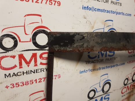 John Deere 2140, 2040, 3040, 3150 Sg2 Cab Door Frame Al118343 , Ar103010 - Portière et pièces: photos 4 John Deere 2140, 2040, 3040, 3150 Sg2 Cab Door Frame Al118343 , Ar103010 - Portière et pièces: photos 4