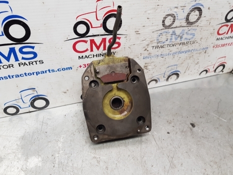 John Deere 3030, 3130, 3120, 2840 Pto Plate With Brake Pad T32090 - Transmission pour Machine agricole: photos 1 John Deere 3030, 3130, 3120, 2840 Pto Plate With Brake Pad T32090 - Transmission pour Machine agricole: photos 1