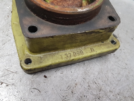 John Deere 3030, 3130, 3120, 2840 Pto Plate With Brake Pad T32090 - Transmission pour Machine agricole: photos 4 John Deere 3030, 3130, 3120, 2840 Pto Plate With Brake Pad T32090 - Transmission pour Machine agricole: photos 4