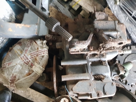 John Deere 3220 Telehandler Transmission Complete For Parts Cka70671, 200524 - Boîte de vitesse pour Tracteur agricole: photos 3 John Deere 3220 Telehandler Transmission Complete For Parts Cka70671, 200524 - Boîte de vitesse pour Tracteur agricole: photos 3