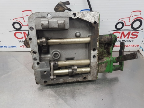 John Deere 6110, 6610, 6400, 6200, Transmission Control Cover L76182, L101207 - Transmission: photos 5 John Deere 6110, 6610, 6400, 6200, Transmission Control Cover L76182, L101207 - Transmission: photos 5