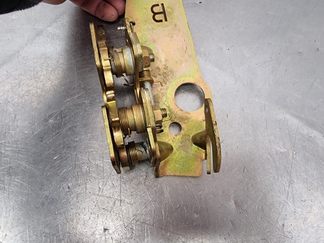 John Deere 6135r, 6r Series, Cab Door Locker Lh For Parts, Al224084 - Portière et pièces: photos 5 John Deere 6135r, 6r Series, Cab Door Locker Lh For Parts, Al224084 - Portière et pièces: photos 5